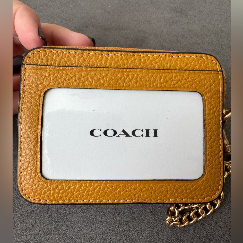 Coach Gold Yellow Leather Card Case Wallet New - Picture 3 of 7